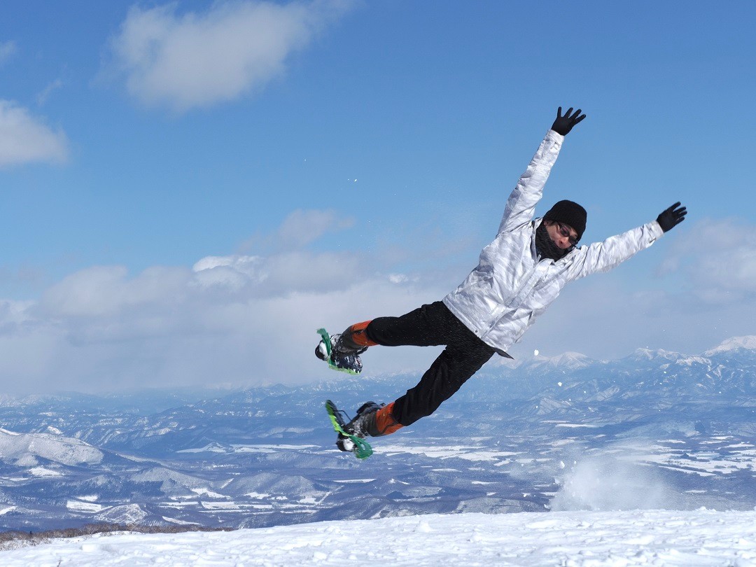 日勝峠から70分で登頂 眺め抜群！軽登山スポット労山熊見山 - Chai