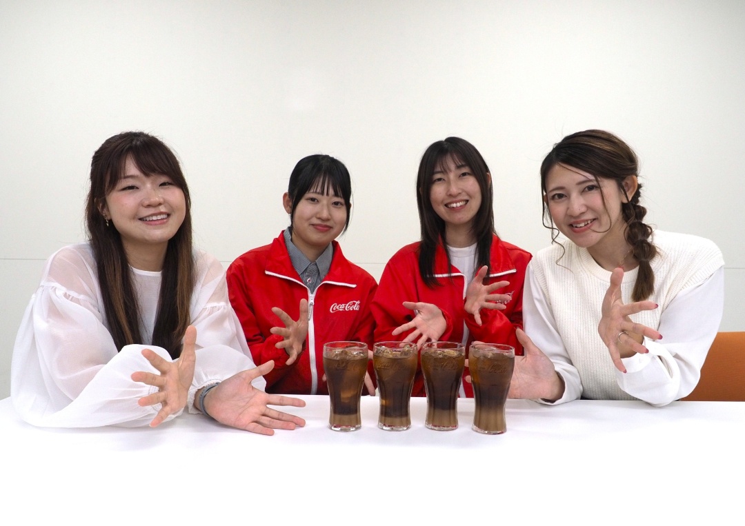 職場でもお家でも10秒でできる、簡単アレンジ！ カフェラテコーラが