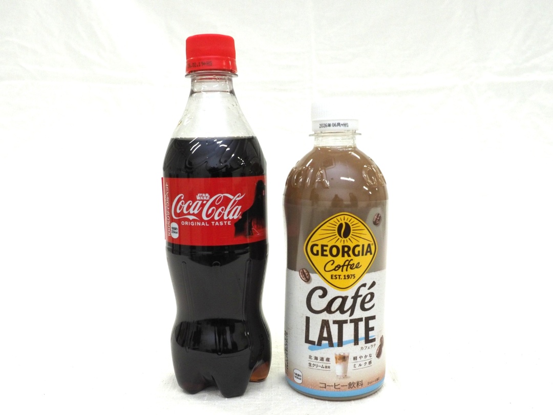 職場でもお家でも10秒でできる、簡単アレンジ！ カフェラテコーラが