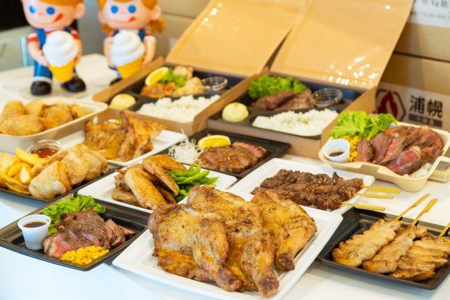 【レア】CR-V ビルトイン・テイクアウトテーブル NEW OPEN「炭火焼テイクアウト専門店 みさき食堂」 - Chai Cross