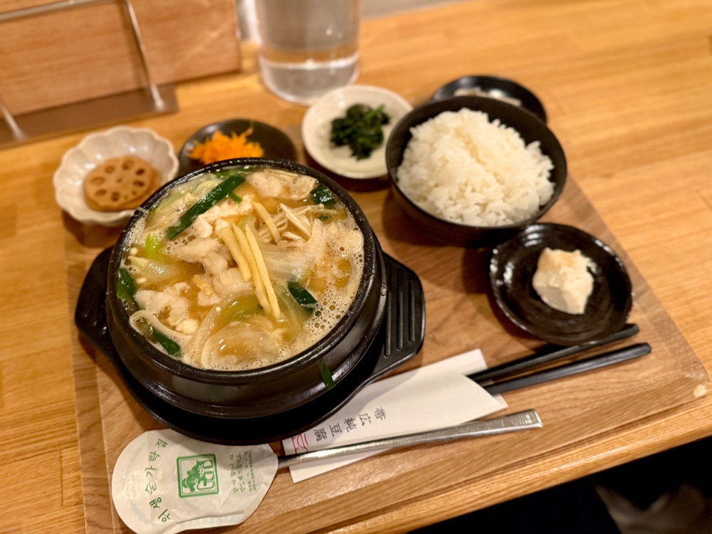 辛さゼロでも味わい深い一杯 スンドゥブ専門店の帯広純豆腐 - Chai